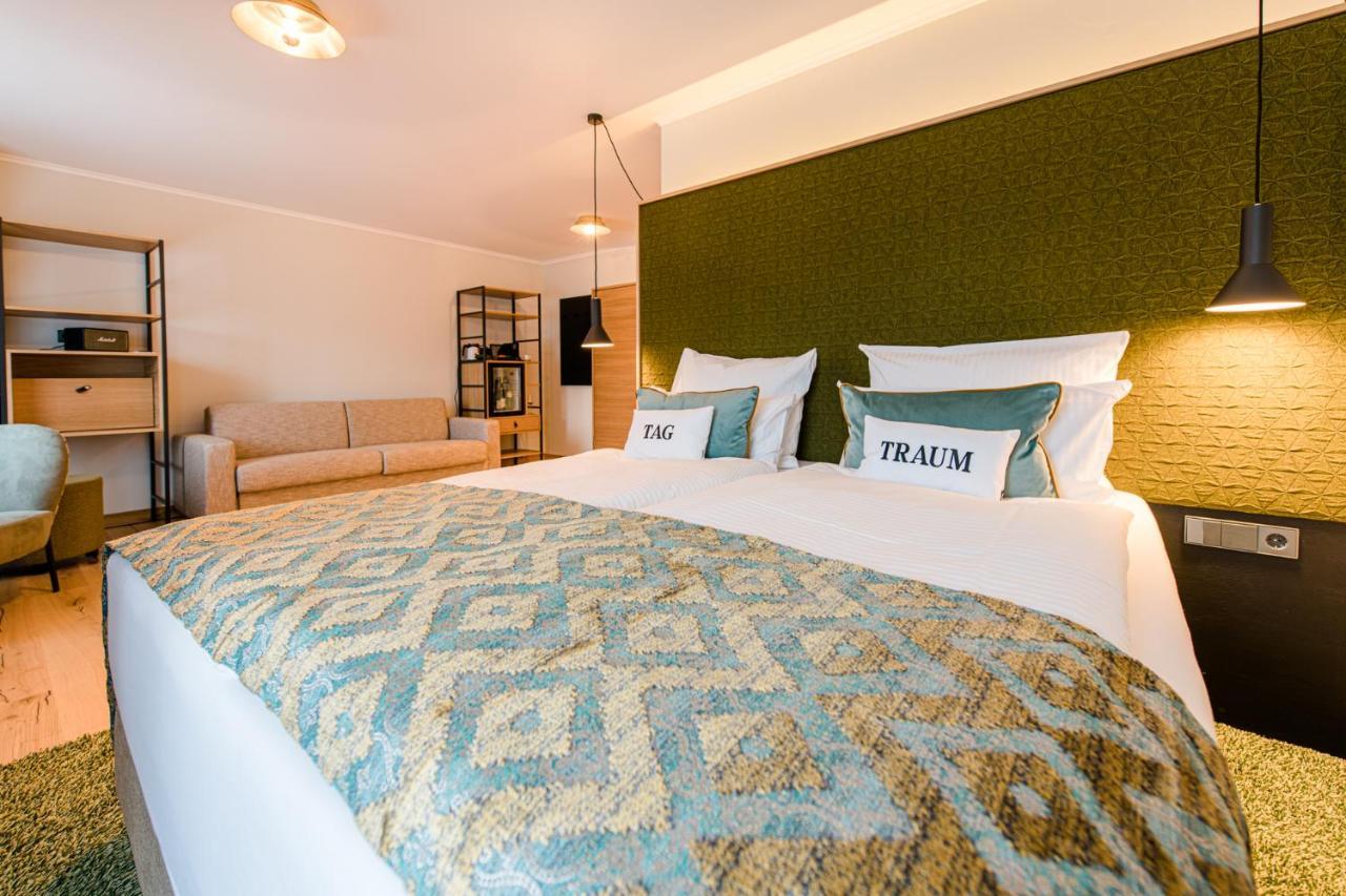 Weinhotel Freylich Zahn Фрейбург Экстерьер фото