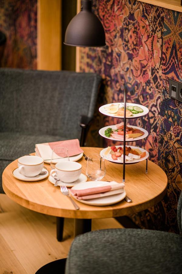 Weinhotel Freylich Zahn Фрейбург Экстерьер фото